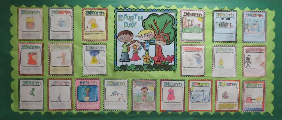 I Heart Earth student writing and illustration bulletin board